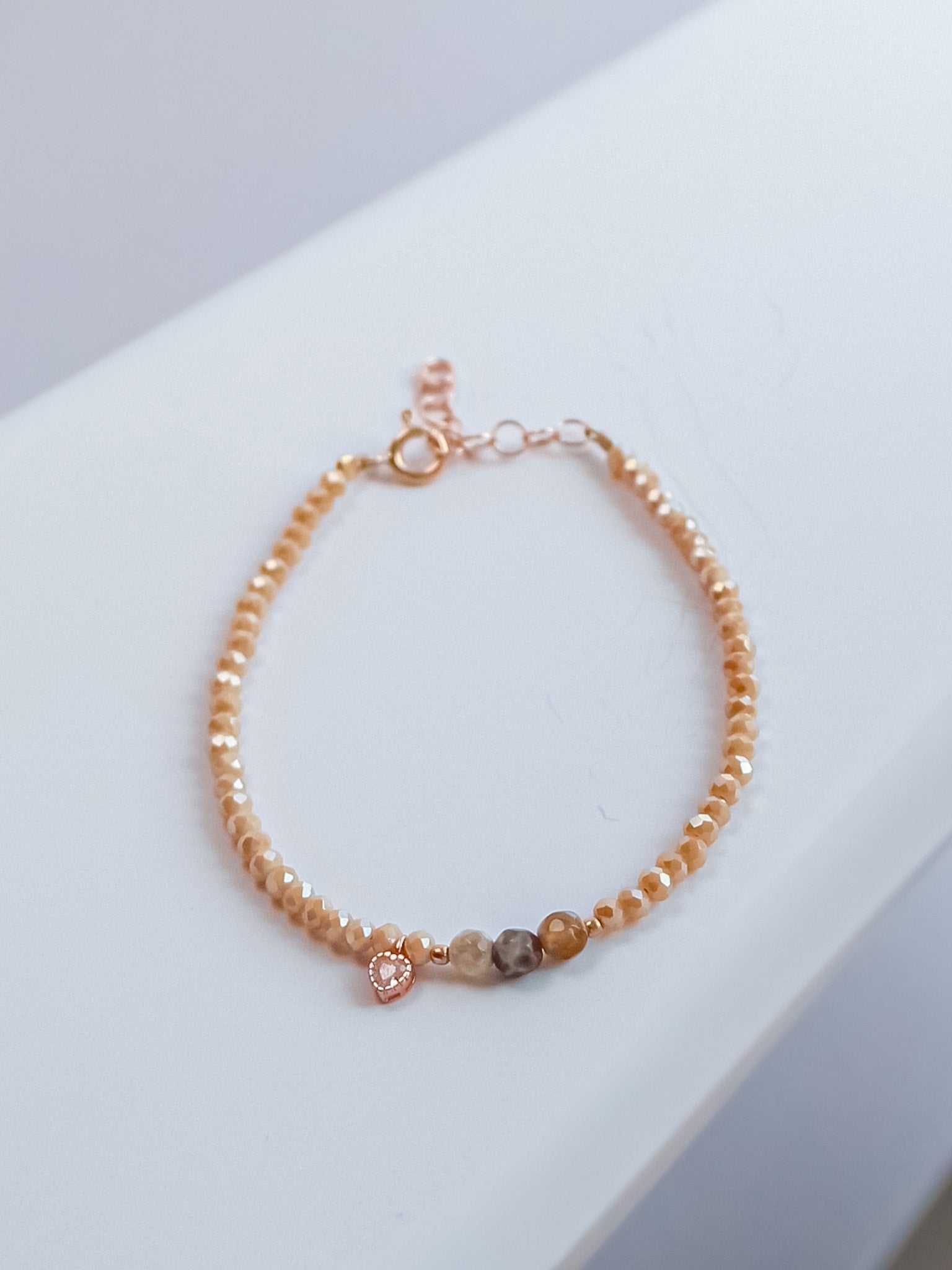 Steinarmband Roségold - Elora - Lovesign - Handmade in Tyrol